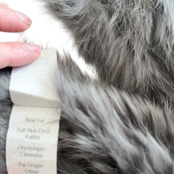 Annabelle New York Real Rabbit Fur Gray Infinity Scarf - Picture 5 of 6